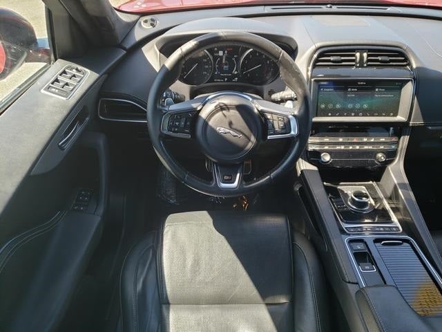 2019 Jaguar F-PACE S
